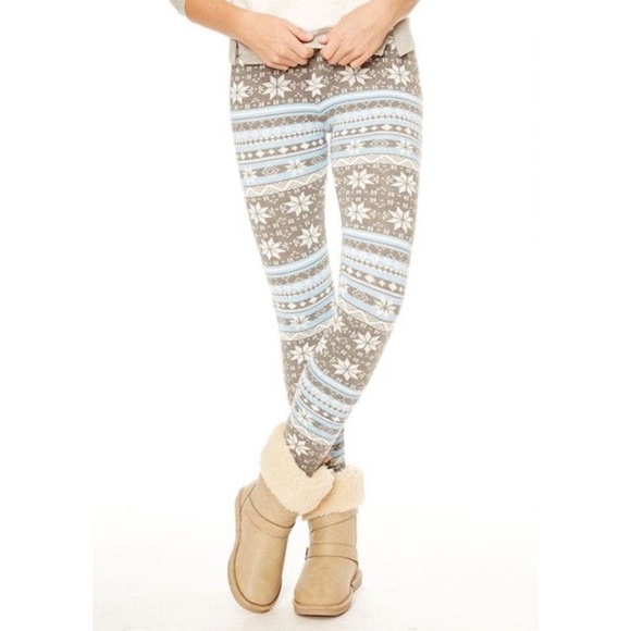 NEW Plush Soft Legging Set of Two | Beige Plaid and Fair Isle Pattern NWT - Picture 1 of 7